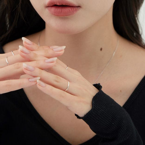 silver simple ring